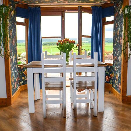 The Tower, Moray Firth Holiday Home Kinloss Exterior photo